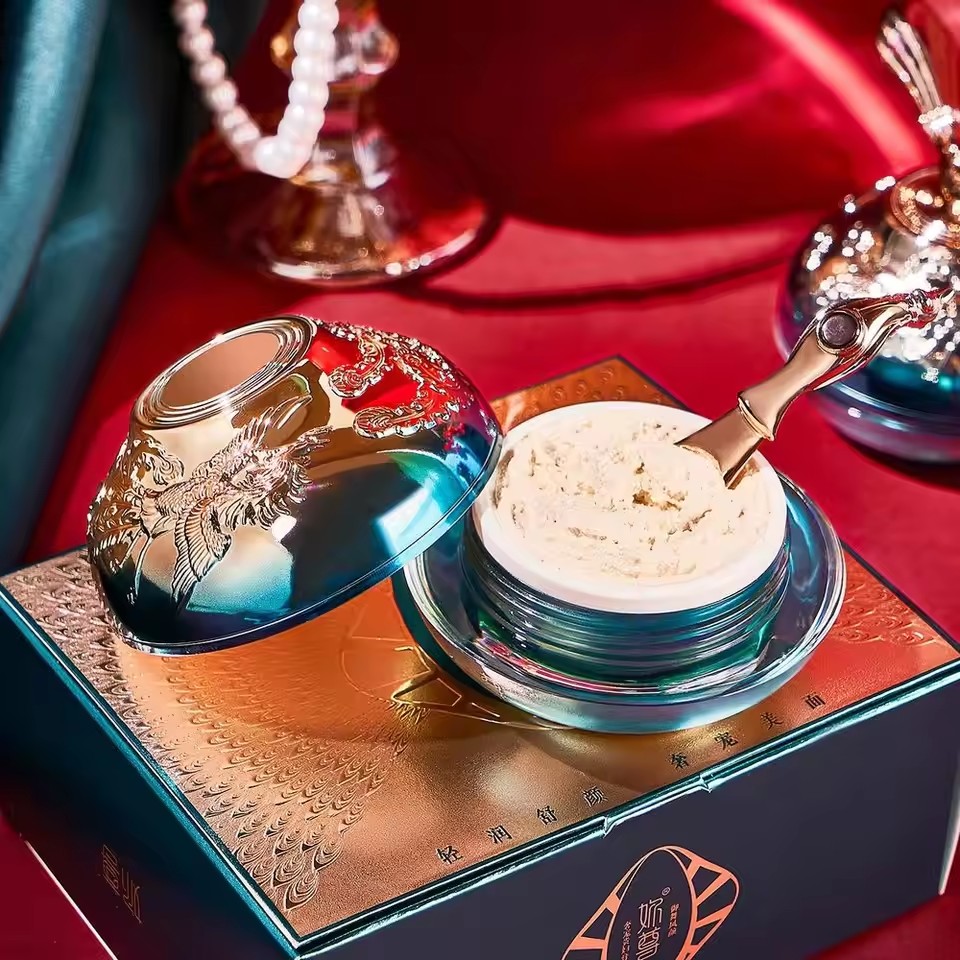 ラグジュアリー高貴な女性用クリーム、妖精の真珠クリーム、怠惰 - Skincare Luxury Whitening のレビューと価格