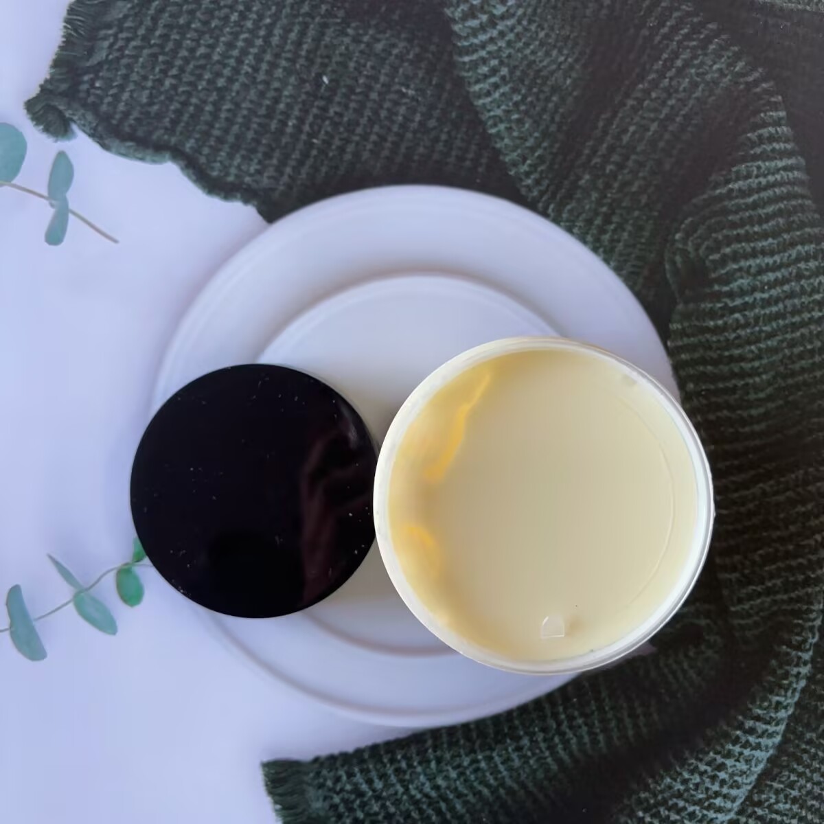 500ml タイハーブ ボディホワイトニングクリーム 高級保 - Skincare Luxury Whitening のレビューと価格